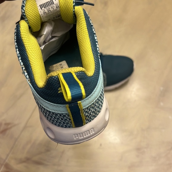 Womens Puma Mesh Running Sneakers Size 7 - Picture 5 of 5